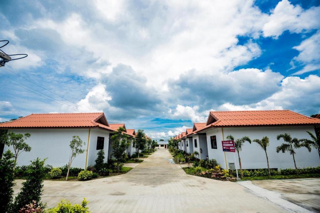 Nangrong Garden Home Esterno foto