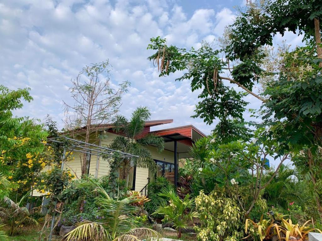 Nangrong Garden Home Esterno foto
