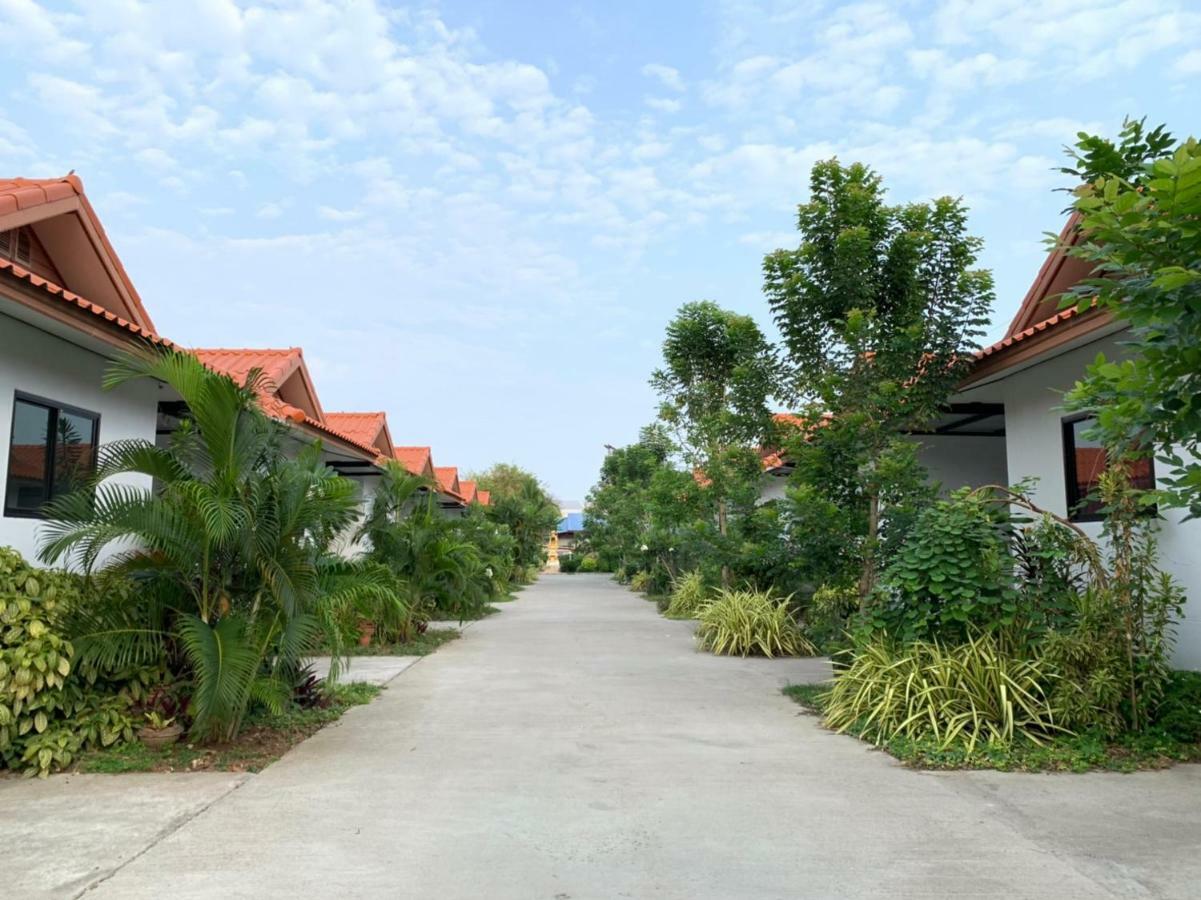 Nangrong Garden Home Esterno foto